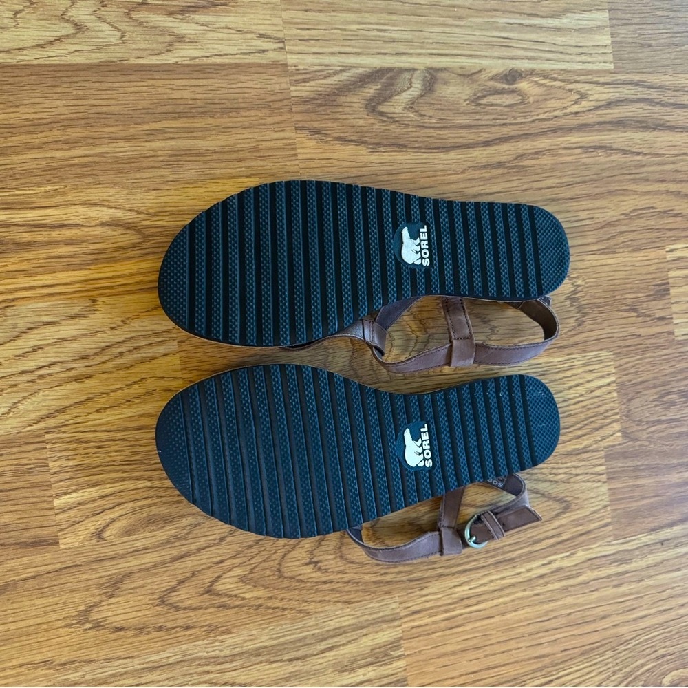 Women's Brown Sandals - Picture 3 of 3